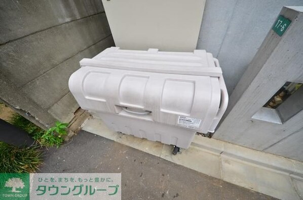 メイプル新中野の物件内観写真